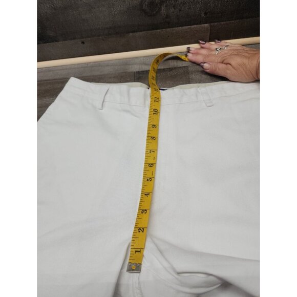Chaps Mens White Cotton Blend Bermuda Shorts Size 32 Classic Fit - Picture 6 of 8